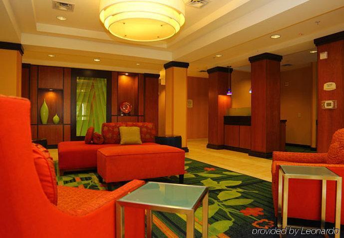 Fairfield And By Marriott San Antonio Northeast / / Rafb 3*